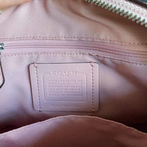 Pink Coach Purse - Picture 5 of 9